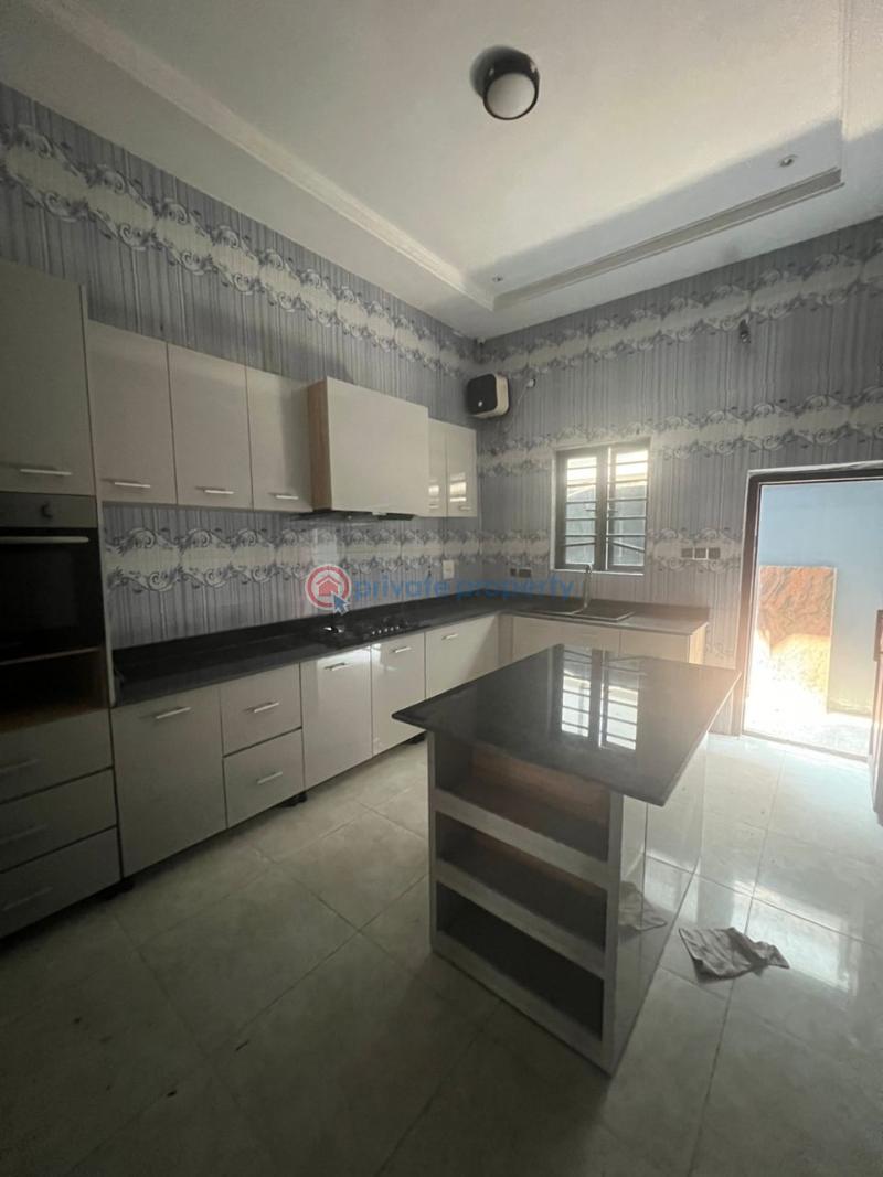 1 bedroom Mini Flat For Rent Ss Court Jadeville Chevron Drive Lekki Lagos - 3