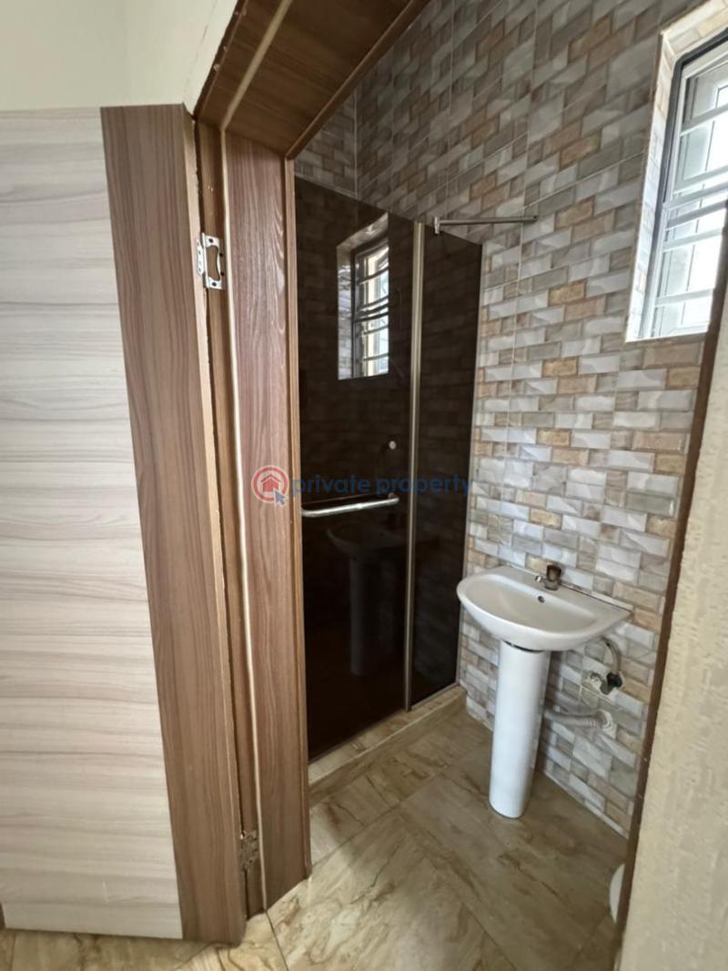 1 bedroom Self Contain For Rent Van Daniels Estate, Orchid Road Lekki Phase 2 Lagos - 3