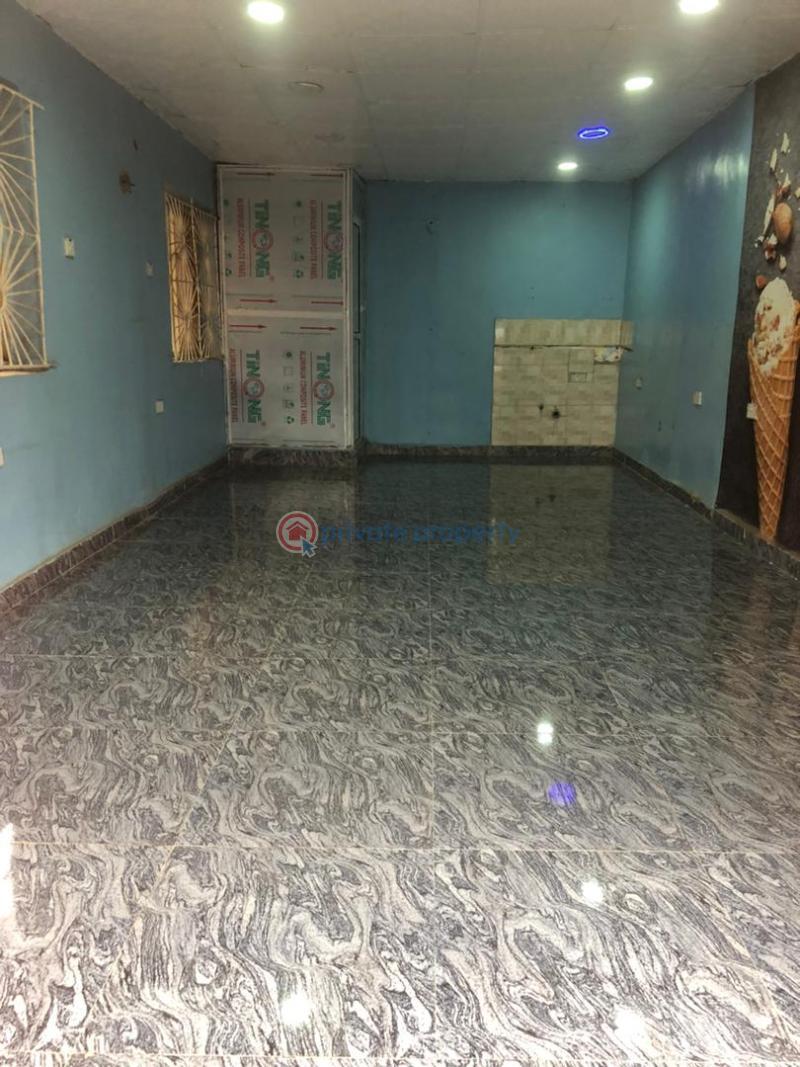 Shop For Rent Yaba Abatan Ogba Ifako-ogba Lagos - 0