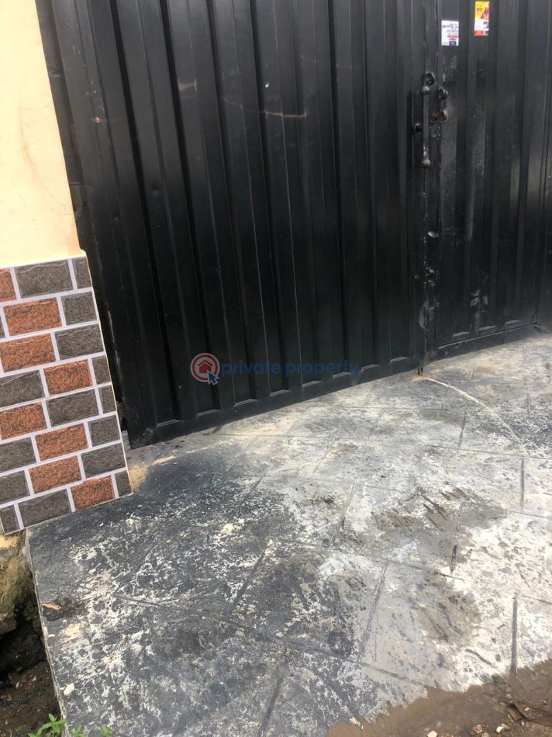 1 bedroom Flat & Apartment For Rent Ajao Estate Isolo Lagos - 3