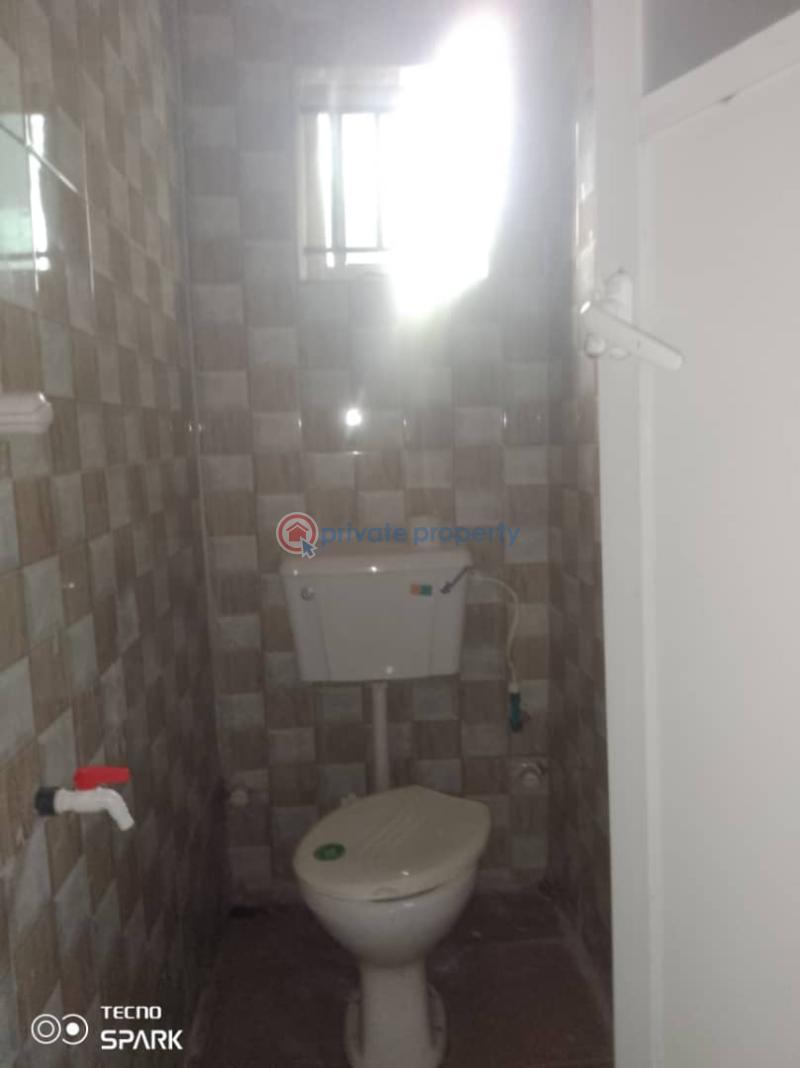 2 bedroom Flat & Apartment For Rent Alagomeji Yaba Lagos - 4