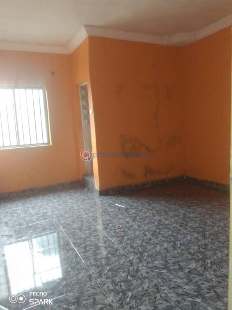 2 bedroom Flat & Apartment For Rent Alagomeji Yaba Lagos - 5