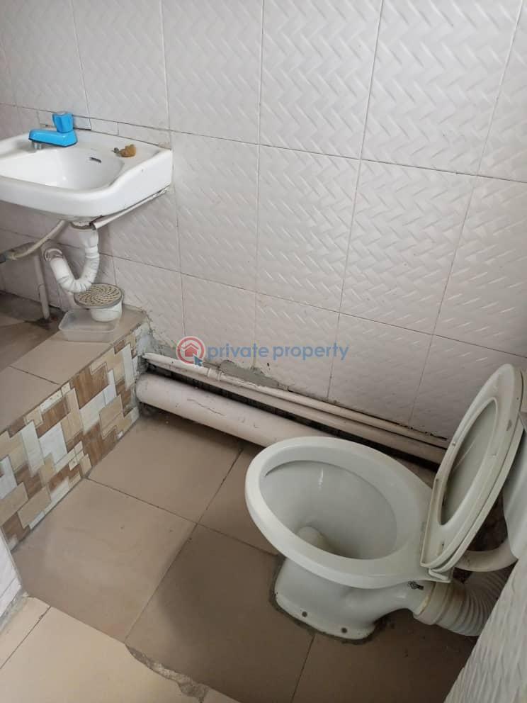 2 bedroom Commercial Property For Rent Ikeja Lagos - 5