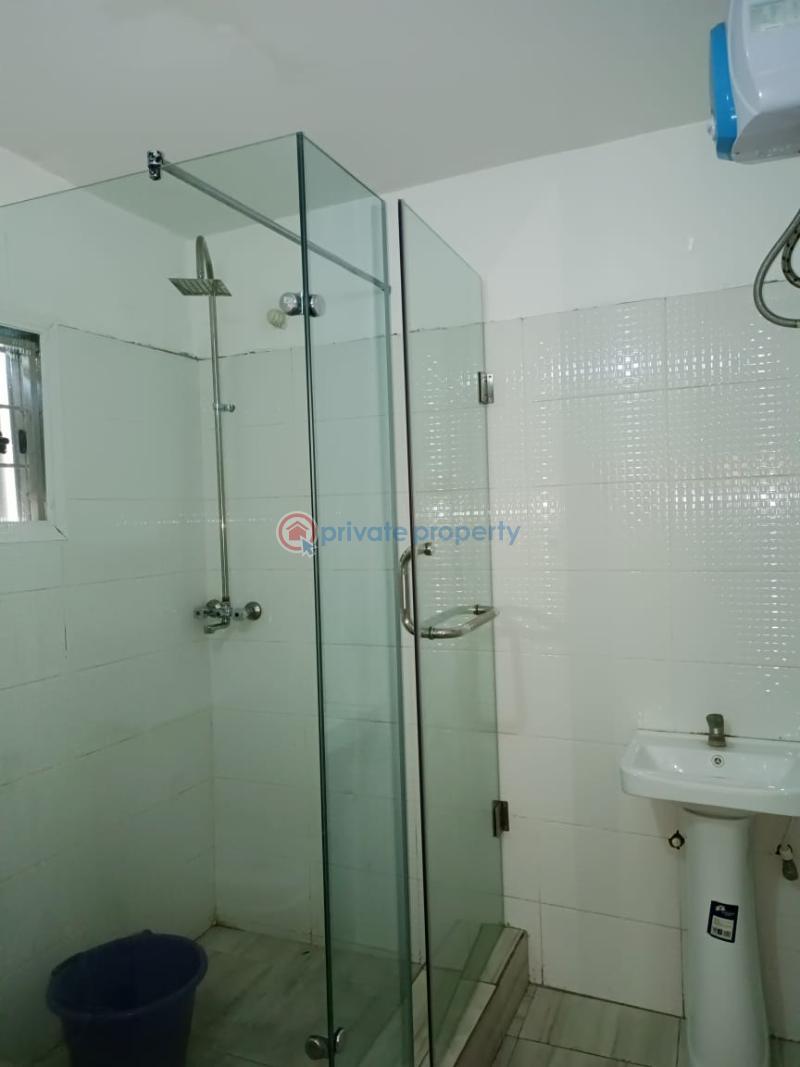 3 bedroom Flat & Apartment For Rent Ogudu GRA Lagos - 3