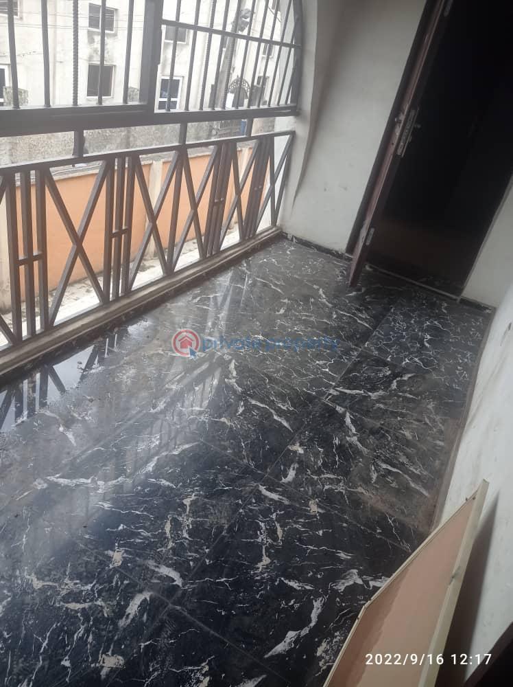 3 bedroom Flat & Apartment For Rent Ilupeju Lagos - 5