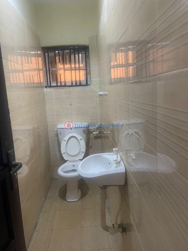 3 bedroom House For Rent By Brown Road Surulere Lagos - 10