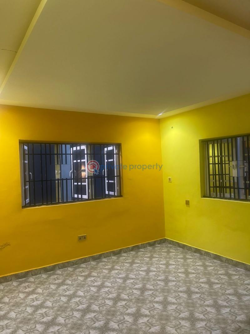 3 bedroom House For Rent By Brown Road Surulere Lagos - 2