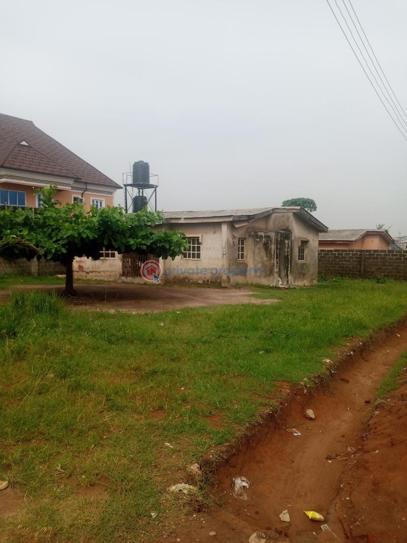 3 bedroom House For Sale Amikanle Ait Road Via Kola Agege Lagos (PID