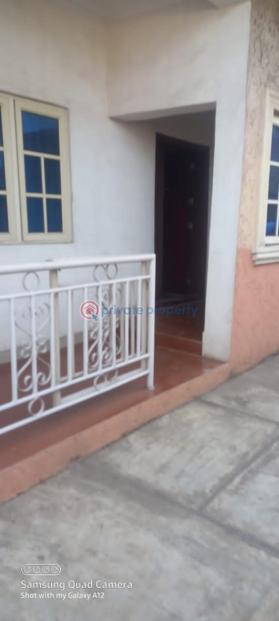3 bedroom Flat & Apartment For Rent Ikeja Lagos - 1