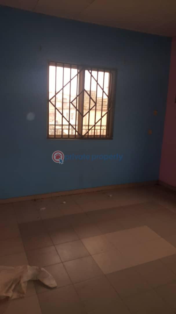 3 bedroom Flat & Apartment For Rent College Road Ikeja Lagos (PID