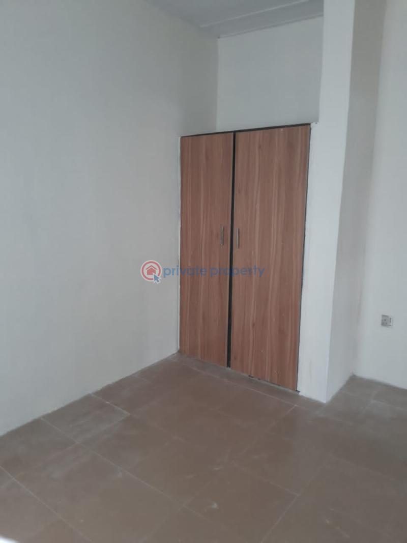 3 bedroom Flat & Apartment For Rent Toyin Street Ikeja Lagos - 6