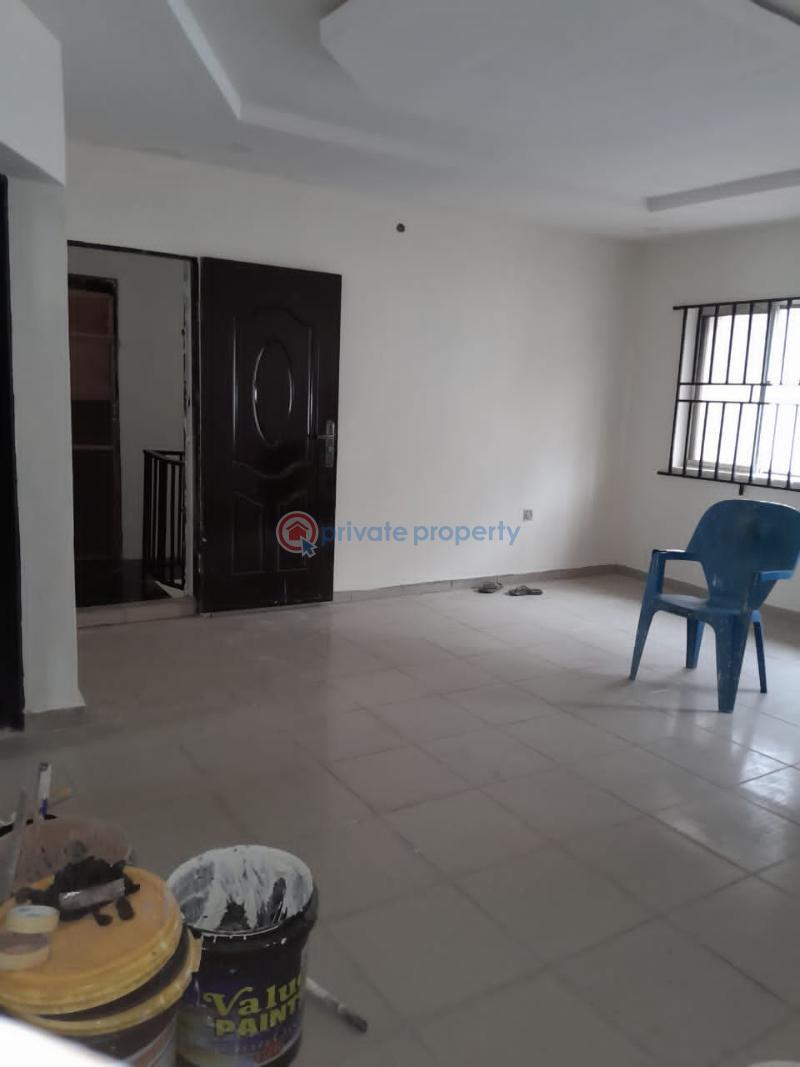 3 bedroom Flat & Apartment For Rent Toyin Street Ikeja Lagos - 5