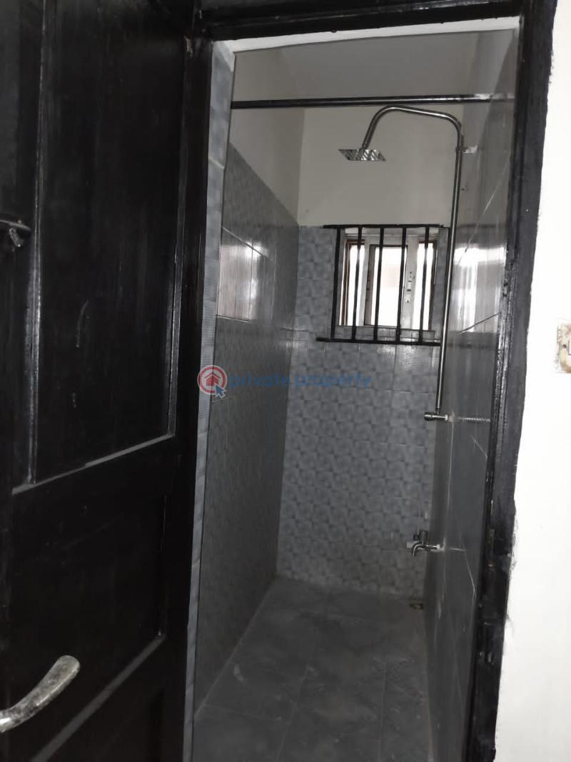 3 bedroom Flat & Apartment For Rent Toyin Street Ikeja Lagos - 7