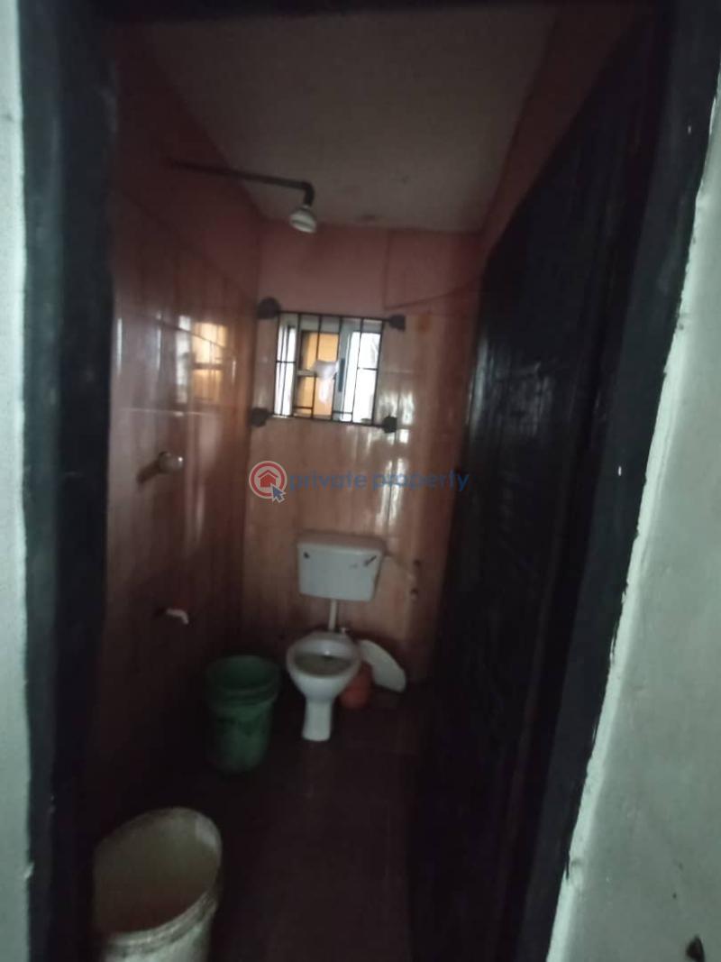 Self Contain For Rent Yaba Lagos - 1