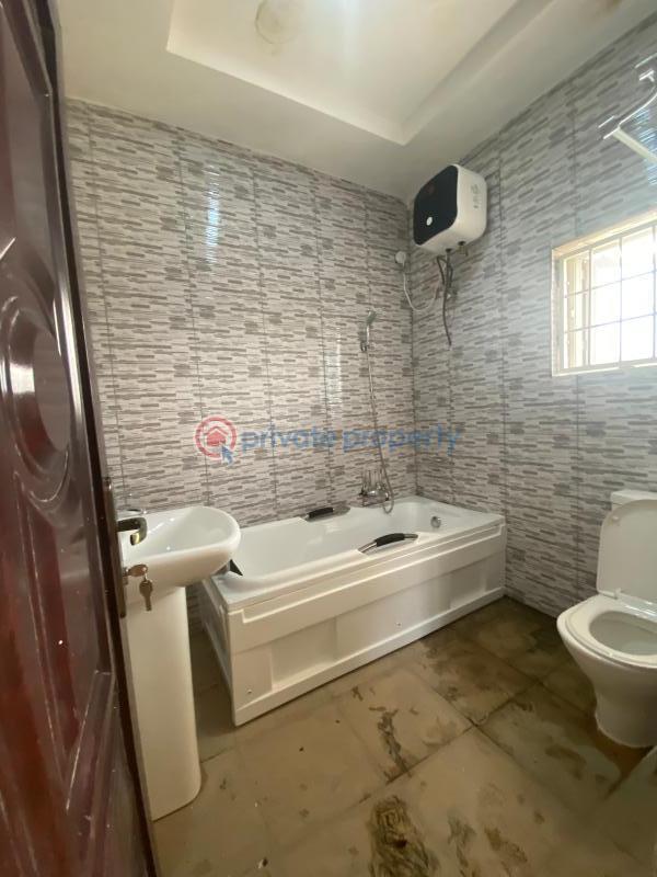 4 bedroom House For Rent Guzape Abuja Phase 1  - 10