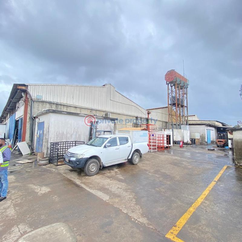 Warehouse For Sale Tb Joshua Ikotun Ikotun/Igando Lagos - 2