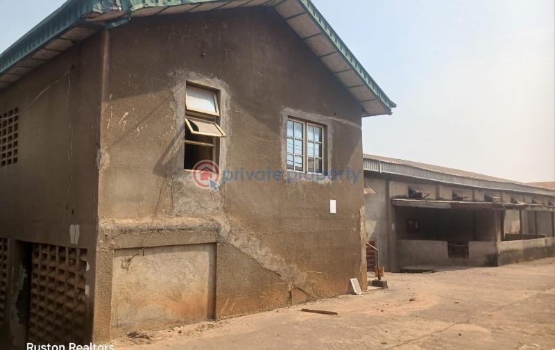 Warehouse For Sale Old Ife Road, Close To Iwo Road, Ibadan Ibadan Oyo - 3