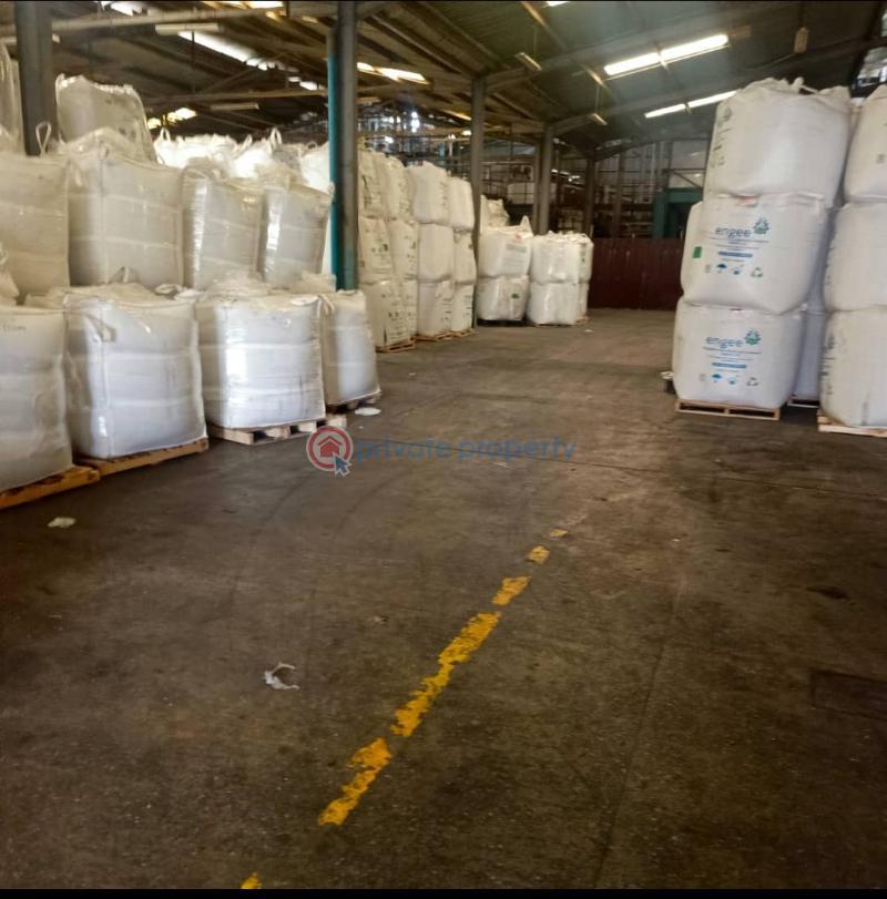 Warehouse For Rent Facing Directly On Oshodi/apapa, Amuwo Odofin, Lagos Amuwo Odofin Lagos - 0