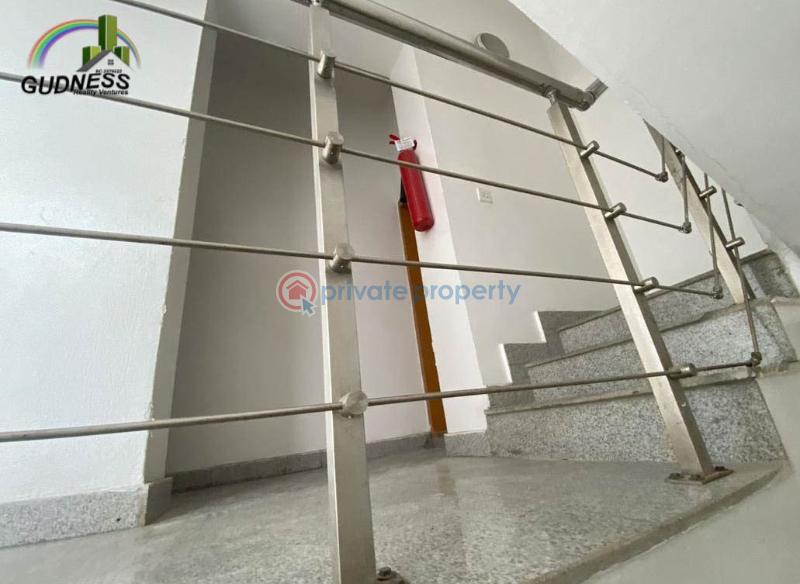 2 bedroom Block Of Flats For Rent Banana Island Ikoyi Lagos - 3