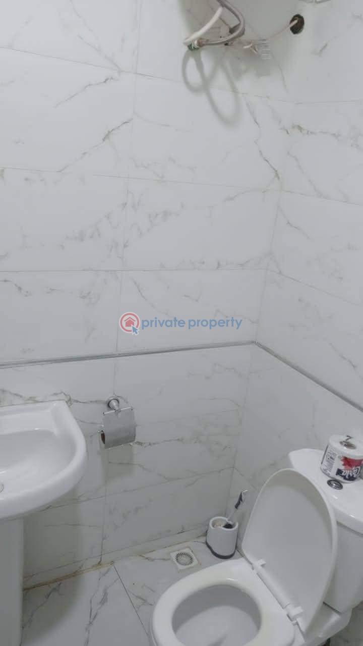 3 bedroom Flat & Apartment For Rent Silver Spring Estate, Oba Amusa Agungi Lekki Lagos - 2