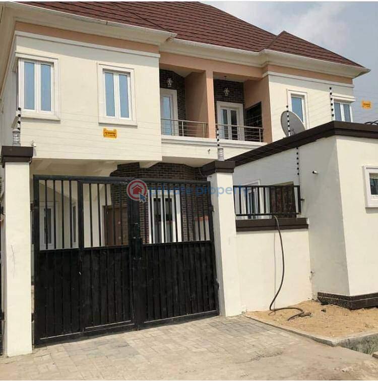 4 bedroom House For Sale Ologolo Lekki Lagos - 5
