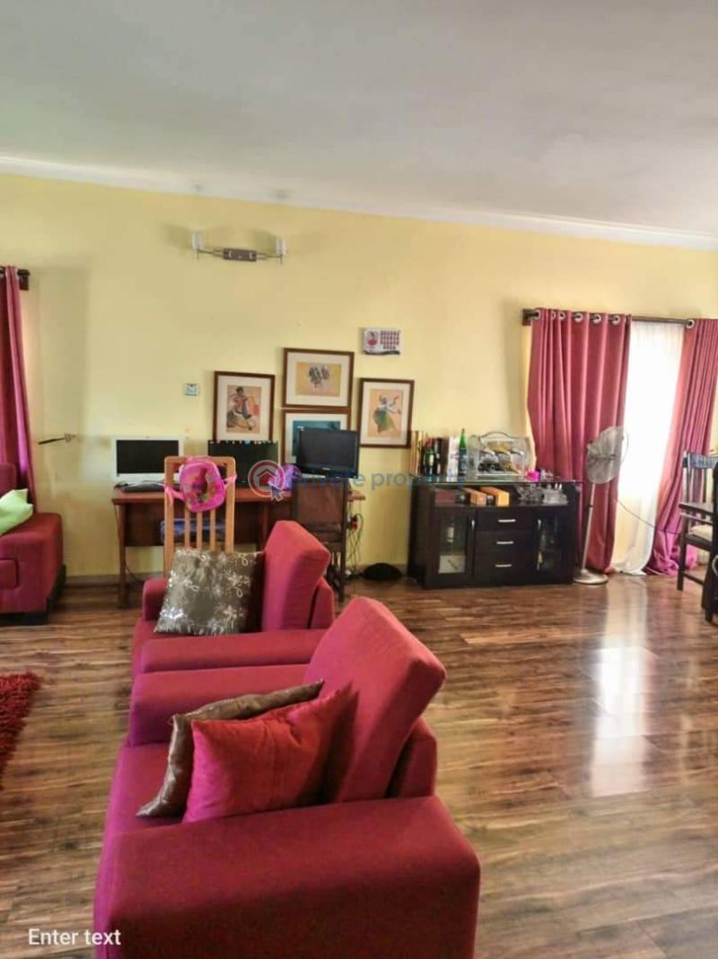 5 bedroom House For Sale Carlton Gate Estate Lekki Lagos - 1