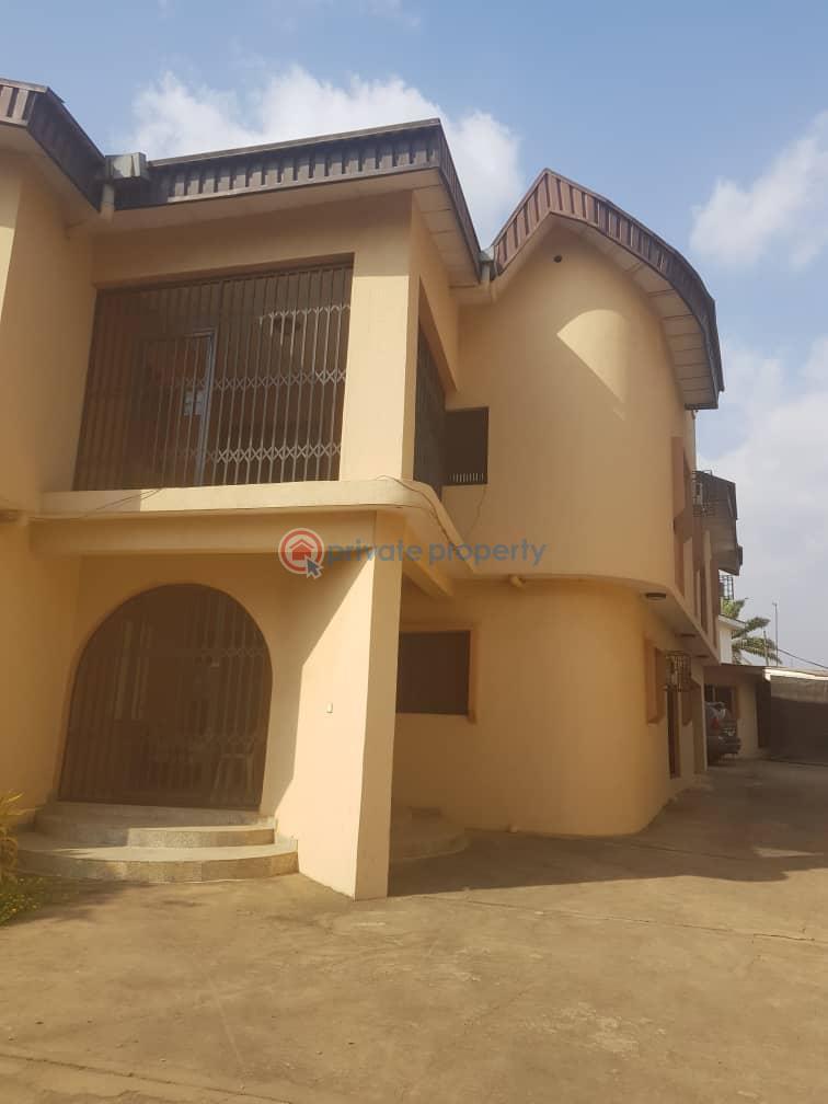 5 bedroom House For Sale Alimosho Lagos - 4