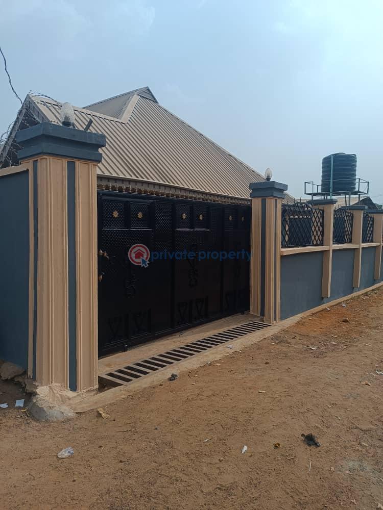 3 bedroom House For Sale Ibadan Oyo - 1