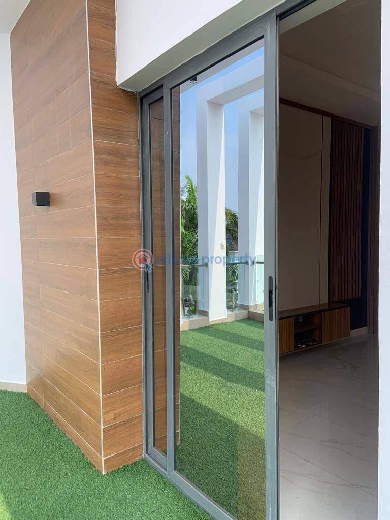 5 bedroom House For Sale Carlton Gate Estate Lekki Lagos - 5