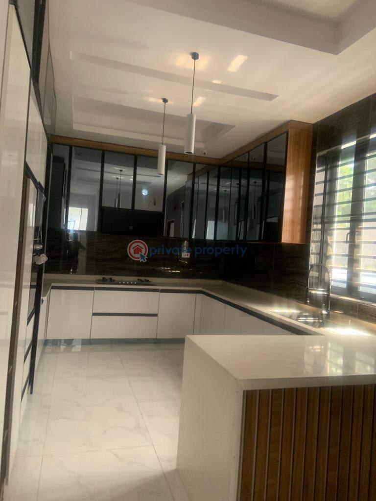 5 bedroom House For Sale Carlton Gate Estate Lekki Lagos - 22