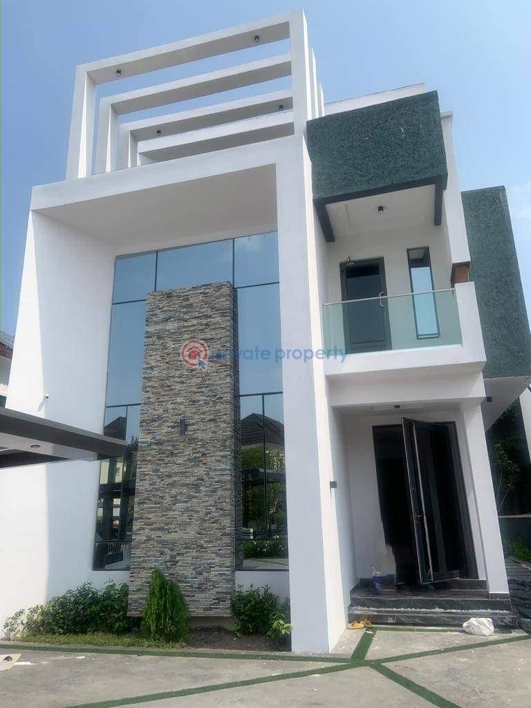 5 bedroom House For Sale Carlton Gate Estate Lekki Lagos - 20