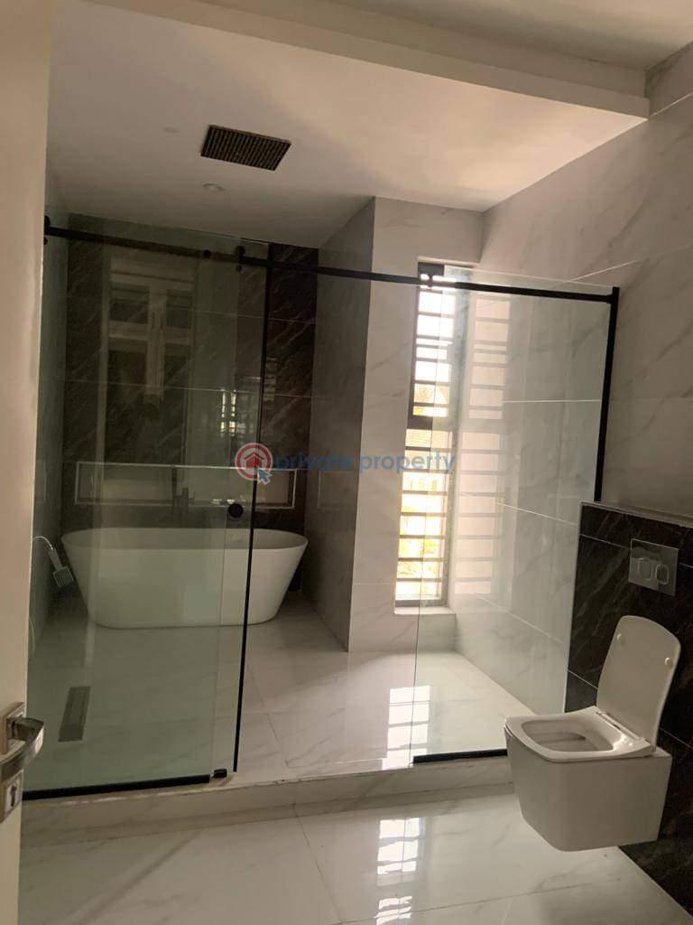 5 bedroom House For Sale Carlton Gate Estate Lekki Lagos - 15