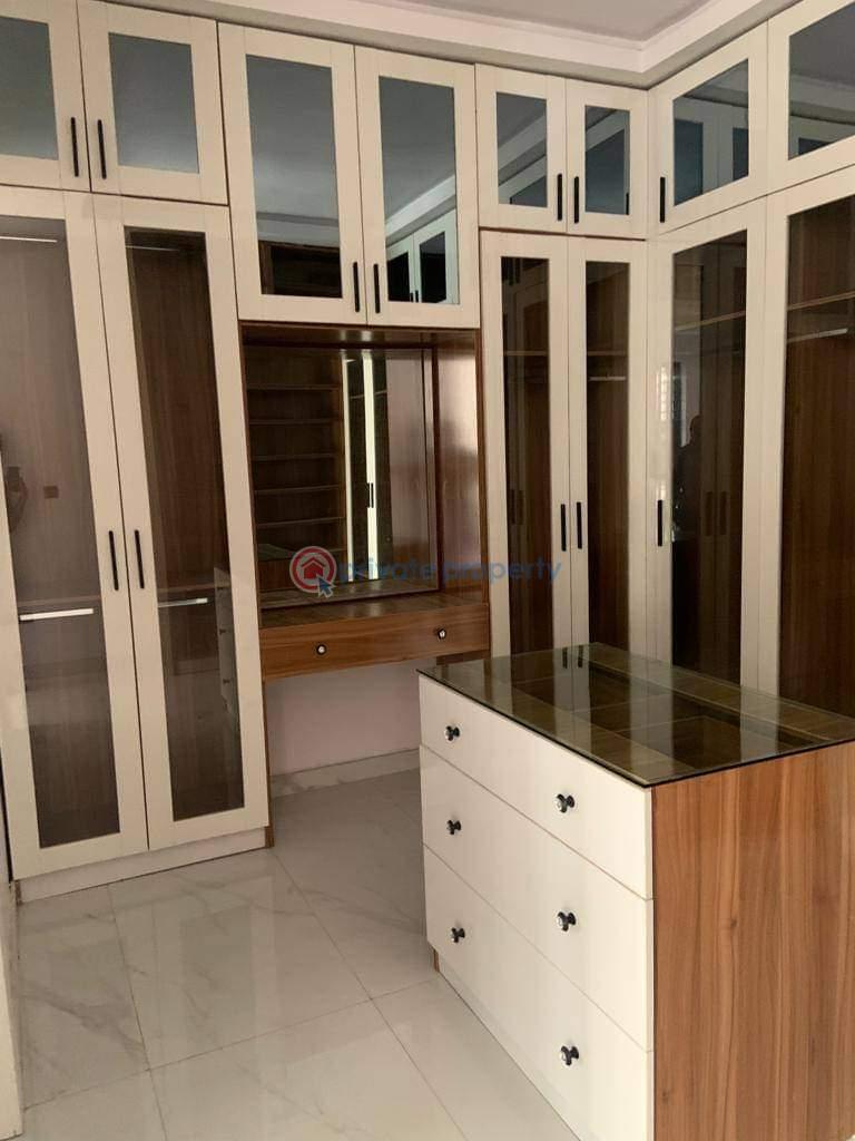 5 bedroom House For Sale Carlton Gate Estate Lekki Lagos - 11