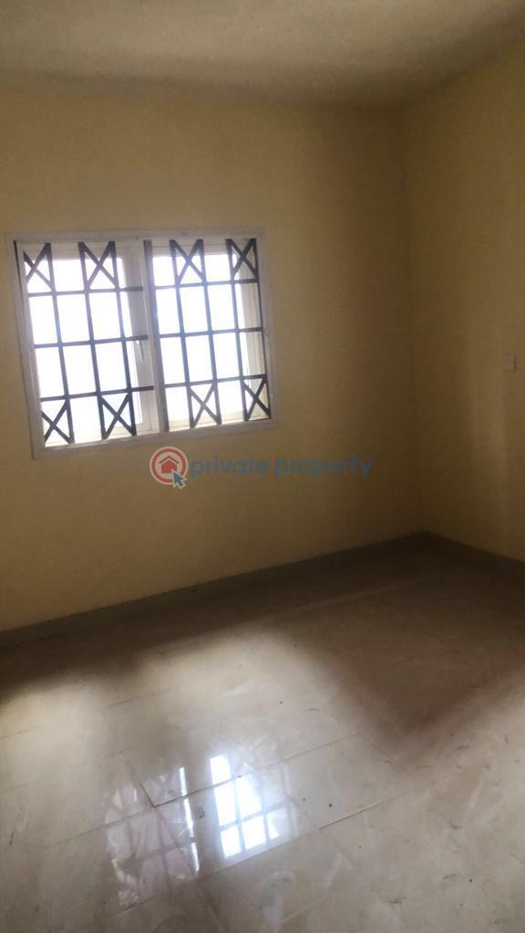 3 bedroom Flat & Apartment For Rent Fashola Estate, Igbogbo Ikorodu Lagos - 4