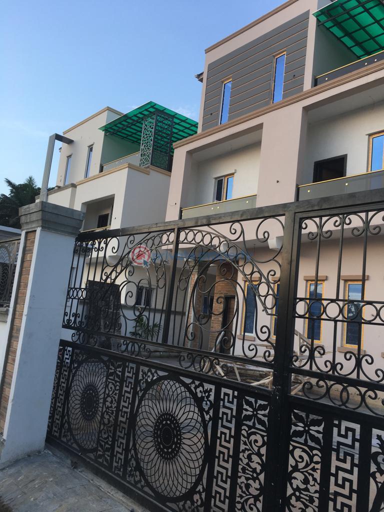 5 bedroom House For Sale Gra, Ikeja Lagos - 2