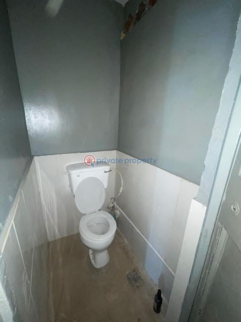 2 bedroom Flat & Apartment For Rent Surulere Lagos - 3