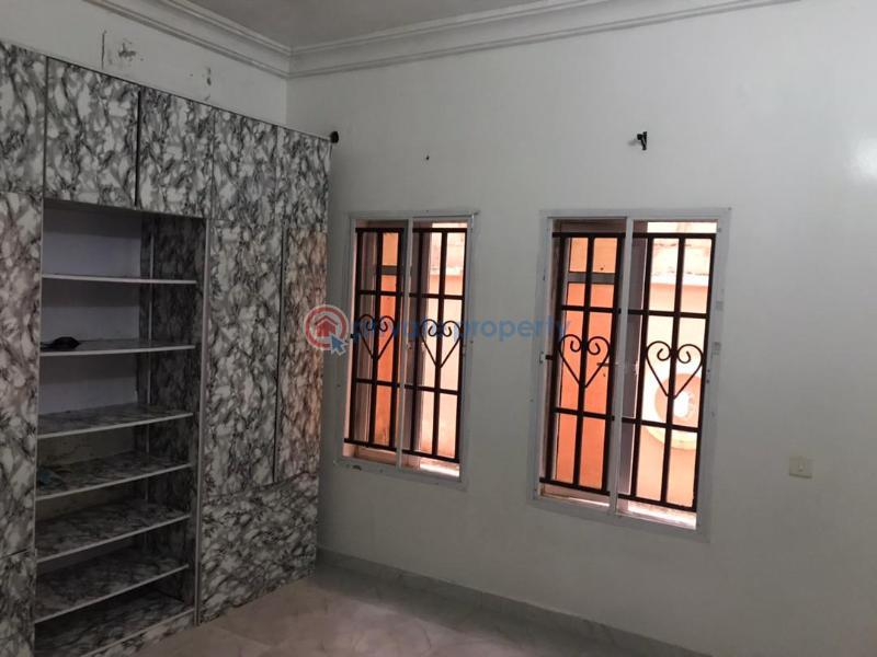 2 bedroom Flat & Apartment For Rent Estate Ologolo Lekki Lagos - 5