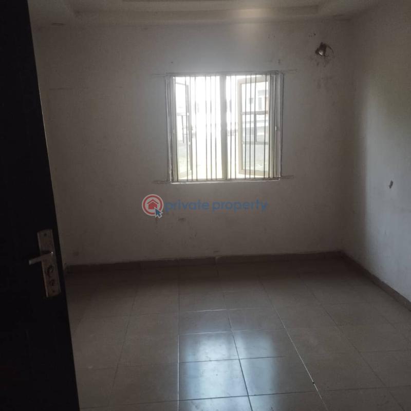 2 bedroom Block Of Flats For Rent Awuse Estate Opebi Ikeja Lagos - 1