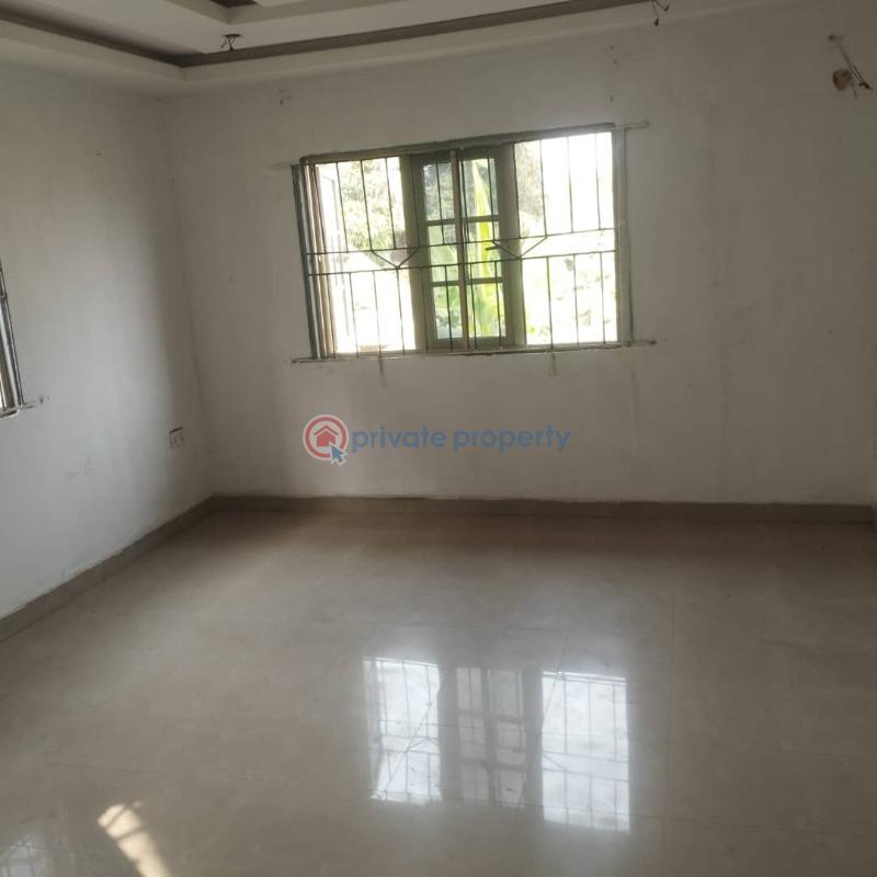 2 bedroom Block Of Flats For Rent Awuse Estate Opebi Ikeja Lagos - 3