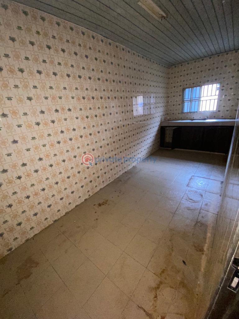 3 bedroom Flat & Apartment For Rent Olokonla Ajah Lagos - 9