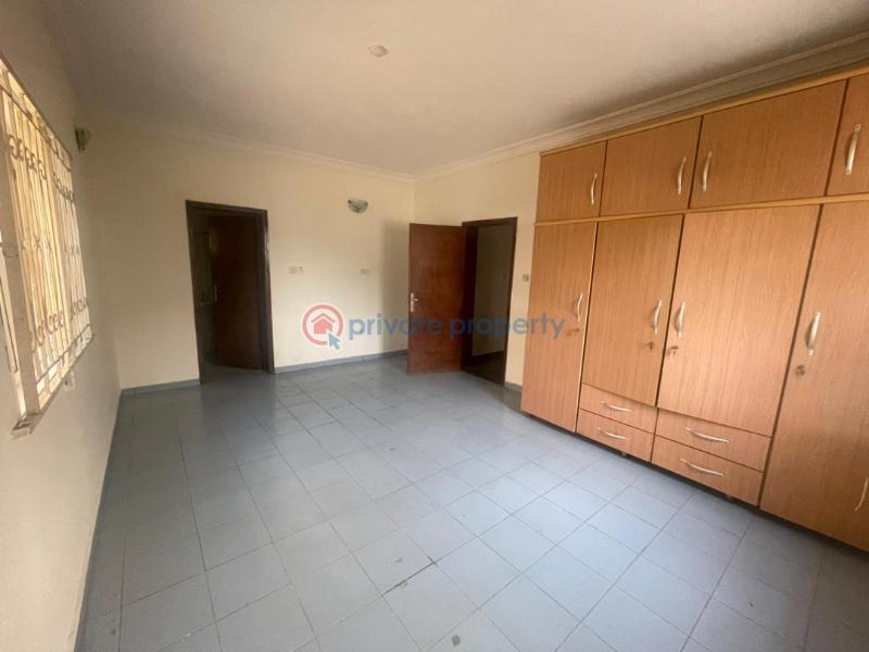3 bedroom House For Rent Lekki Phase 1 Lagos - 4