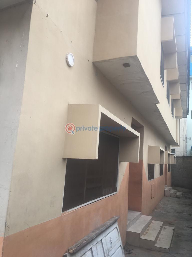 3 bedroom Semi detached Duplex For Sale Opposite Yaba Tech Yaba Lagos - 7