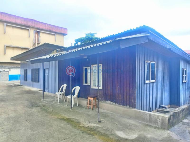 3 bedroom Semi detached Duplex For Sale Opposite Yaba Tech Yaba Lagos - 10