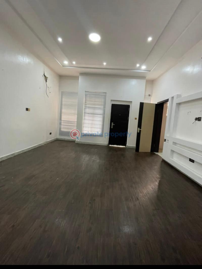 Well maintained 4 bedroom terrace duplex - 6 4 bedroom Terraced Duplex For Sale Chevron Alternative Route Lekki Lagos - 6