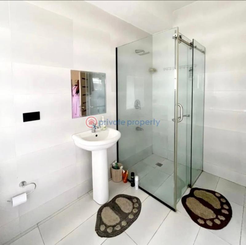 4 bedroom Terraced Duplex For Sale Admiralty Way Lekki Phase 1 Lagos - 8