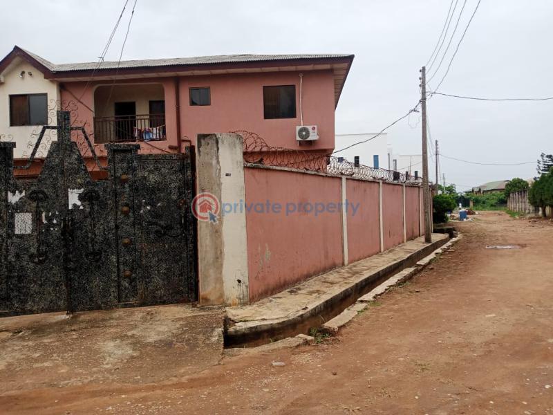 Block Of Flats For Sale Hiltop Estate Radio Off Awolowo Road Ikorodu Lagos Ikorodu Lagos - 0