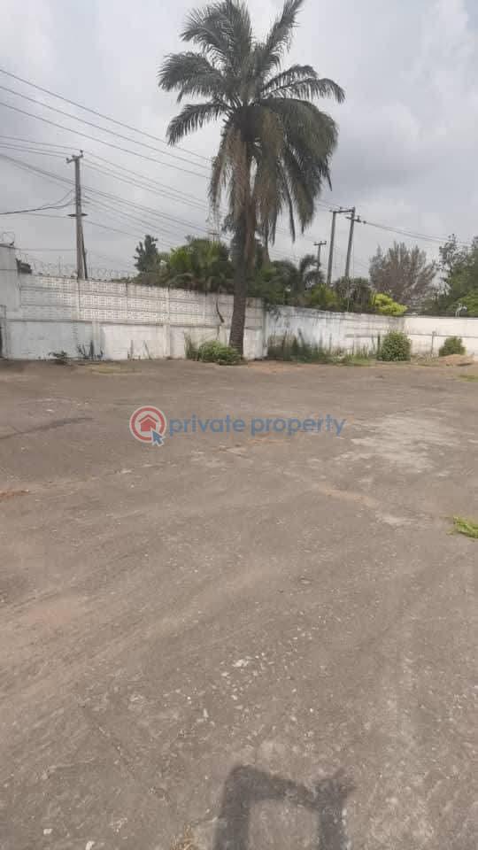 5 bedroom Detached Duplex For Sale G Cappa Estate Maryland Ikeja Lagos - 1