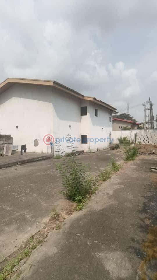 5 bedroom Detached Duplex For Sale G Cappa Estate Maryland Ikeja Lagos - 4