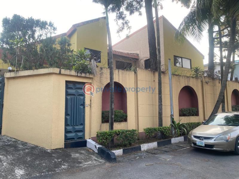 6 bedroom Detached Duplex For Rent Awuse Estate Opebi Ikeja Lagos - 1
