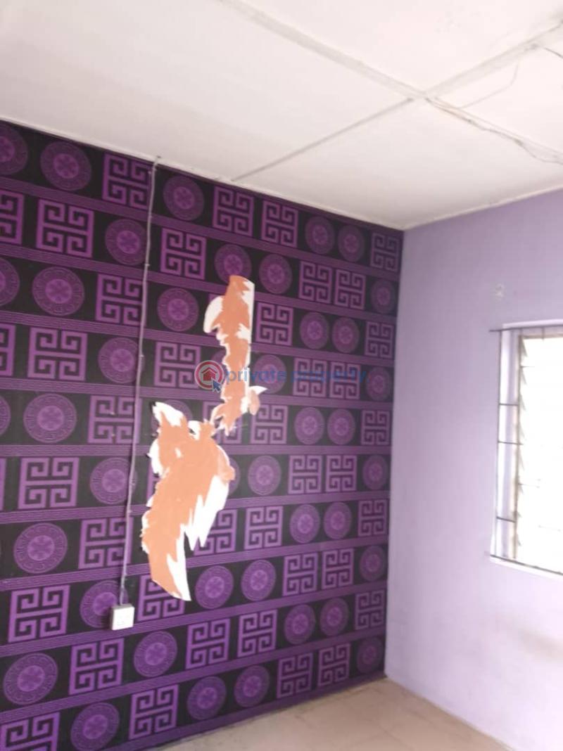 1 bedroom Flat & Apartment For Rent Mafoluku Oshodi Lagos - 0